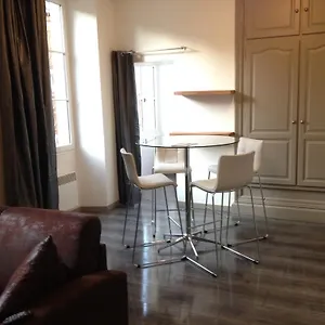  Apartment De La Halle. France